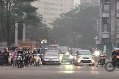 Hà Nội chìm trong sương mù dày đặc