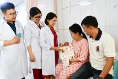 Mang niềm vui đến vợ chồng hiếm muộn bằng kỹ thuật IUI