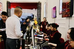 Vàng bất ngờ giảm trong ngày Vía Thần tài