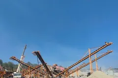 Khai thác đá trên địa bàn tỉnh Bình Dương cũ 