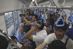 Ho Chi Minh City adds 761 bus trips for National Day holiday