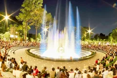 Waterdrop Square, the space saved a memorial for those who perished during the Covid-19 pandemic, is located at Ly Thai To Park No. 1 in Vuon Lai Ward (Photo: SGGP)