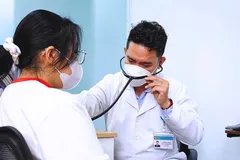 Cảnh báo lạm dụng thuốc bổ não mùa thi