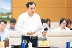 Thứ trưởng Bộ Công an Lê Văn Tuyến thông tin tại phiên họp. Ảnh: CỔNG THÔNG TIN ĐIỆN TỬ QUỐC HỘI