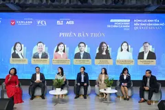 Các đại biểu tham gia thảo luận tại diễn đàn. Ảnh: NHUNG NGUYỄN