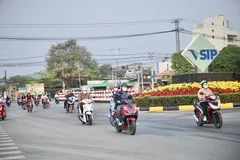 Công nhân khu công nghiệp VSIP I trở lại làm việc