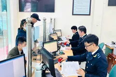 Chùm ảnh: Hải quan tháo gỡ "nút thắt" thủ tục cho hàng thực phẩm nhập khẩu