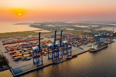 Việt Nam gia nhập câu lạc bộ thương mại ngàn tỷ USD