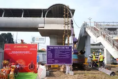 Lắp đặt 8 thang máy tại các cầu vượt bộ hành metro số 1