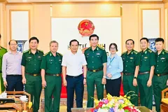 Chairman of the Ho Chi Minh City People’s Committee, Nguyen Van Duoc, visits the Southern Regional Standing Office of the Border Guard High Command on the occasion of the 2026 Lunar New Year. (Photo: SGGP)