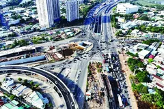 The An Phu Interchange is now scheduled for completion by the end of 2027, instead of the end of this year. (Photo: SGGP)