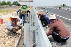 Cao tốc Biên Hòa - Vũng Tàu có kịp thông xe dịp lễ 30-4?