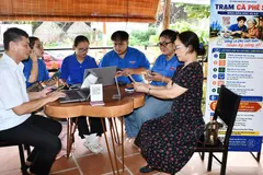 Cán bộ gần dân hơn nhờ mô hình 'cà phê số' 