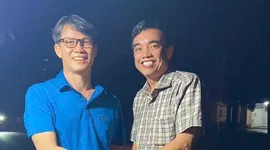 Ông Trần Văn Tâm (trái) khi được tại ngoại. Ảnh: CTV