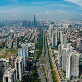 Podcast bản tin trưa 11-5: TPHCM định hướng phát triển theo 6 phân vùng; Hải Phòng duyệt đội ngũ mừng 70 năm Ngày giải phóng