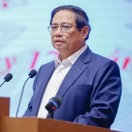 Podcast bản tin trưa 18-6: Thủ tướng yêu cầu thực hiện thủ tục hành chính thông suốt, không bị gián đoạn từ ngày 1-7