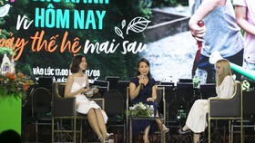 HLV Trần Lan Hương chia sẻ tại buổi giao lưu