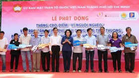 Cả nước chung tay vì người nghèo 