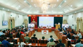 Hội nghị ngày 21-11