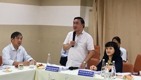 Ông Phạm Thành Kiên, Giám đốc Sở Công thương TPHCM tại hội thảo ngày 15-11. Ảnh: THI HỒNG