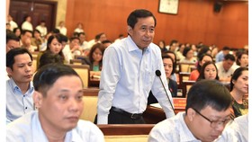 Lãnh đạo vẫn đạt “xuất sắc” dù công tác còn hạn chế