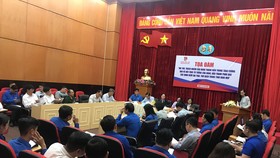 Định hướng để người trẻ thể hiện quan điểm đúng đắn trên mạng xã hội