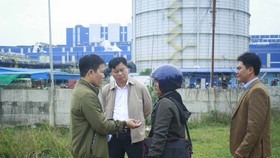 Cục Bảo vệ môi trường đi thực tế dân cư xung quanh nhà máy Hòa Phát Dung Quất