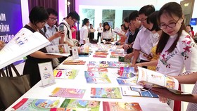 Chủ động trong chọn sách giáo khoa mới