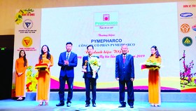 Pymepharco nhận Cúp Vàng Tốp 10 “Thương hiệu Việt uy tín lần thứ 15”