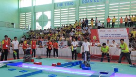 Cuộc thi “Sáng tạo Robot dành cho học sinh THPT Đà Nẵng mở rộng năm 2019” (Robodnic)