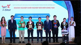The awarding ceremony (Photo: SGGP)