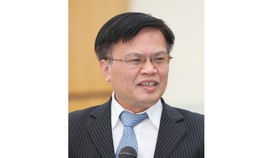 TS Nguyễn Đình Cung