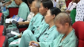 Thiếu thuốc ung thư - giải quyết thế nào?