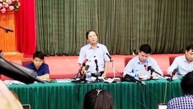 Nước sạch ở Hà Nội bốc mùi “khét” lạ thường- Doanh nghiệp coi thường sức khỏe người dân