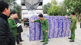 Số thuốc lá bị công an thu giữ. Ảnh Công an Hà Tĩnh cung cấp