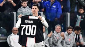 Cristiano Ronaldo vẫn tràn đầy khát khao chinh phục những đỉnh cao mới. Ảnh: Getty Images