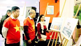 Triển lãm ảnh nhân dịp ra mắt CLB Hoàng Sa, Trường Sa của cộng đồng người Việt Nam tại Ba Lan