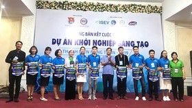Trao giải cuộc thi dự án Khởi nghiệp đổi mới sáng tạo thanh niên nông thôn