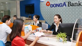 Customers are being served at DongABank.