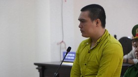 Bị cáo Nguyễn Minh Hiếu tại tòa