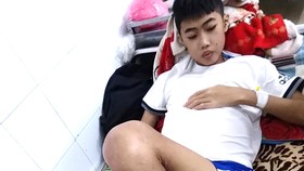 Trò nghèo nguy kịch vì thận hư