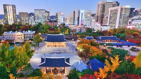 Siết visa du lịch đối với khách Việt Nam ở một số thị trường