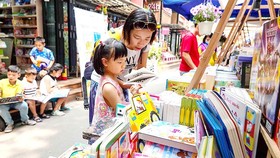 Gửi tấm lòng đến những bạn đọc nhỏ thiếu may mắn