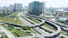 Sức bật hạ tầng khu Đông