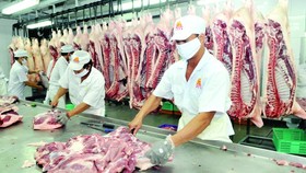 Doanh nghiệp cam kết cung ứng đủ thịt heo dịp tết