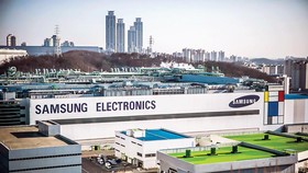 Thương chiến Nhật-Hàn bùng nổ: Samsung và LG lãnh trọn