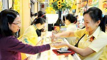 Giá vàng phục hồi, chứng khoán giảm mạnh