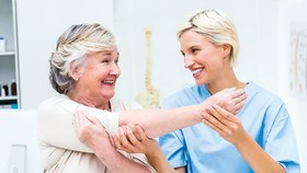 Phục hồi chức năng cho người tai biến mạch máu não