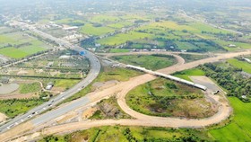 Cao tốc Trung Lương - Mỹ Thuận: Đã có vốn nhưng vẫn lo