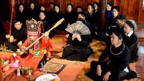 Then mang giá trị di sản ngàn đời